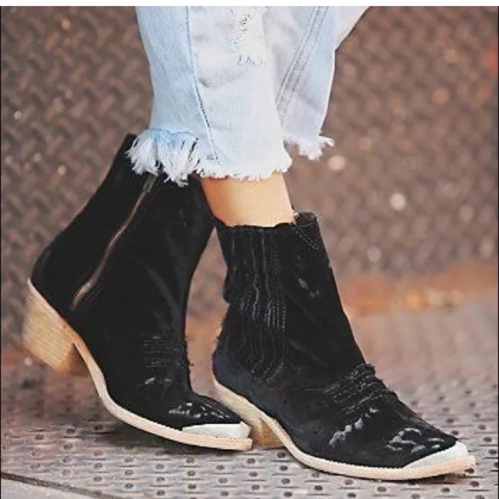 Free people velvet booties